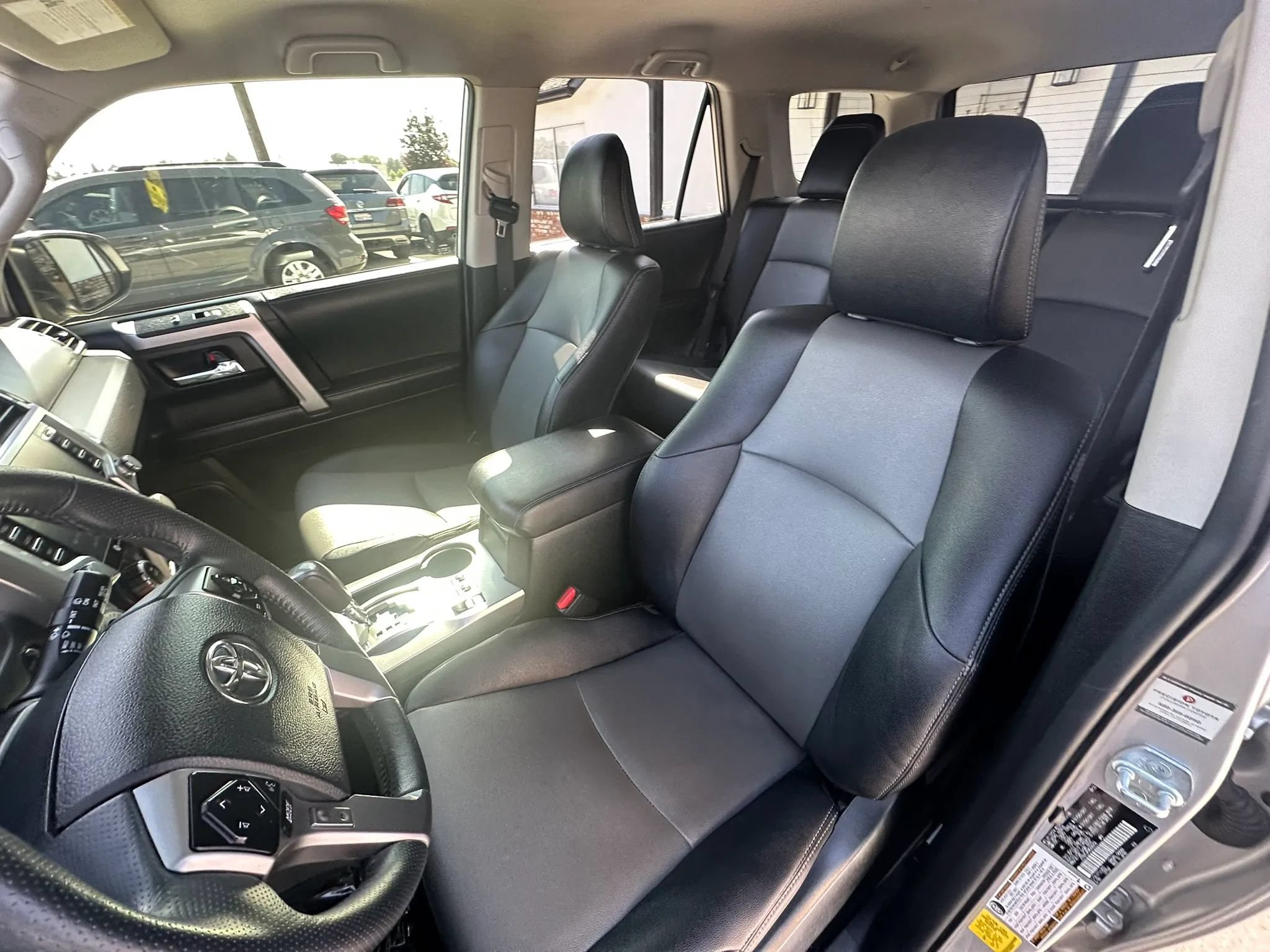 Used 2021 Toyota 4Runner SR5 Premium AWD/4WD image 38