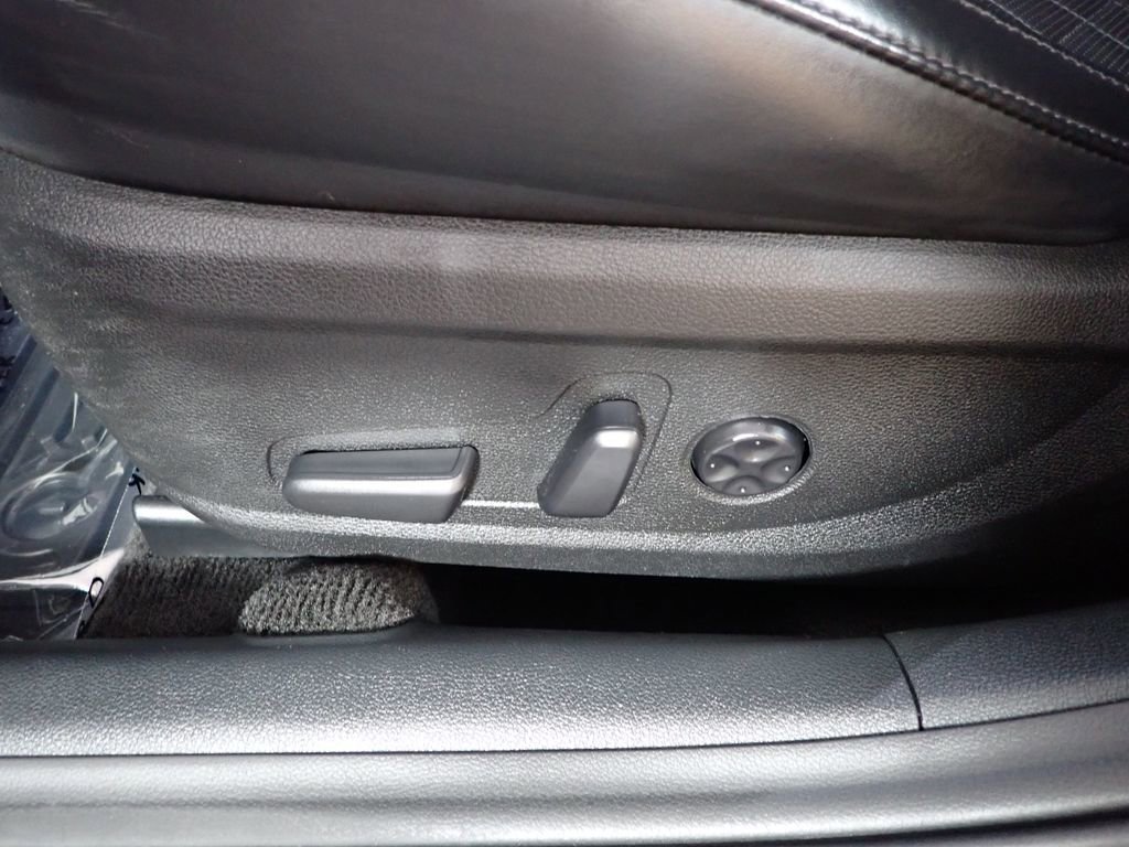 Used 2018 Kia Optima SX w/ Technology Package image 27