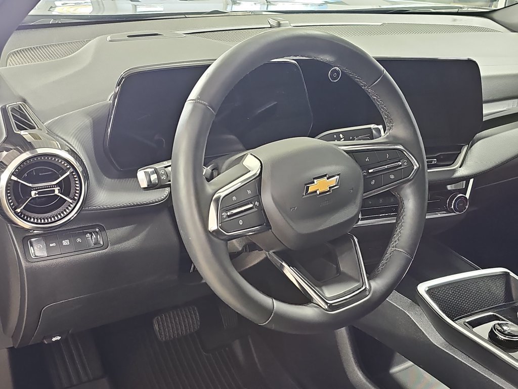Certified 2026 Chevrolet Equinox LT AWD/4WD image 19