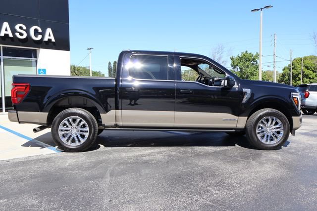 Used 2025 Ford F150 King Ranch w/ FX4 Off-Road Package image 9