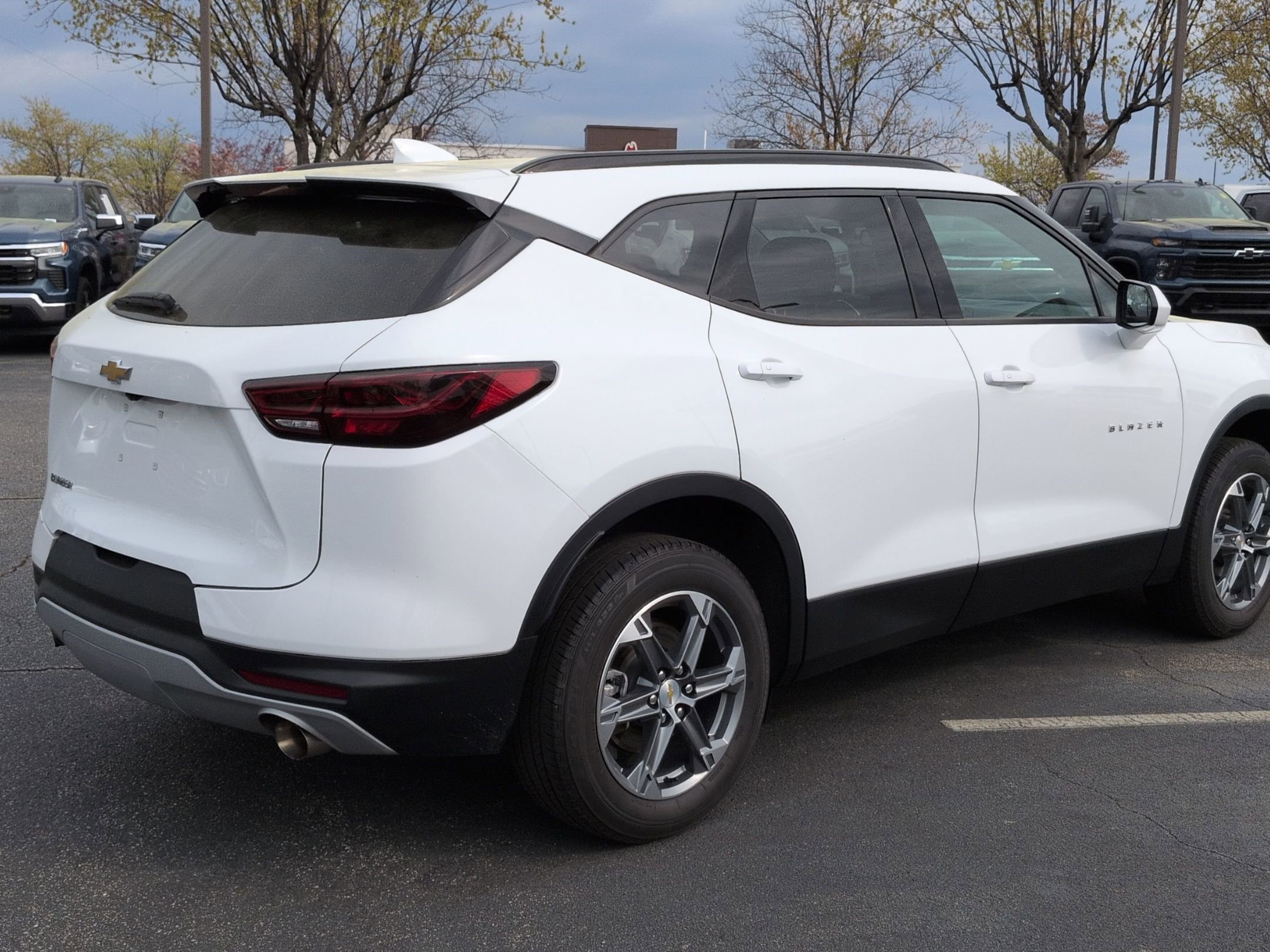 Certified 2024 Chevrolet Blazer LT w/ Convenience Package image 9