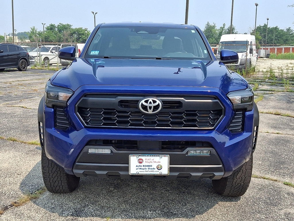 Used 2024 Toyota Tacoma TRD Off-Road AWD/4WD image 8