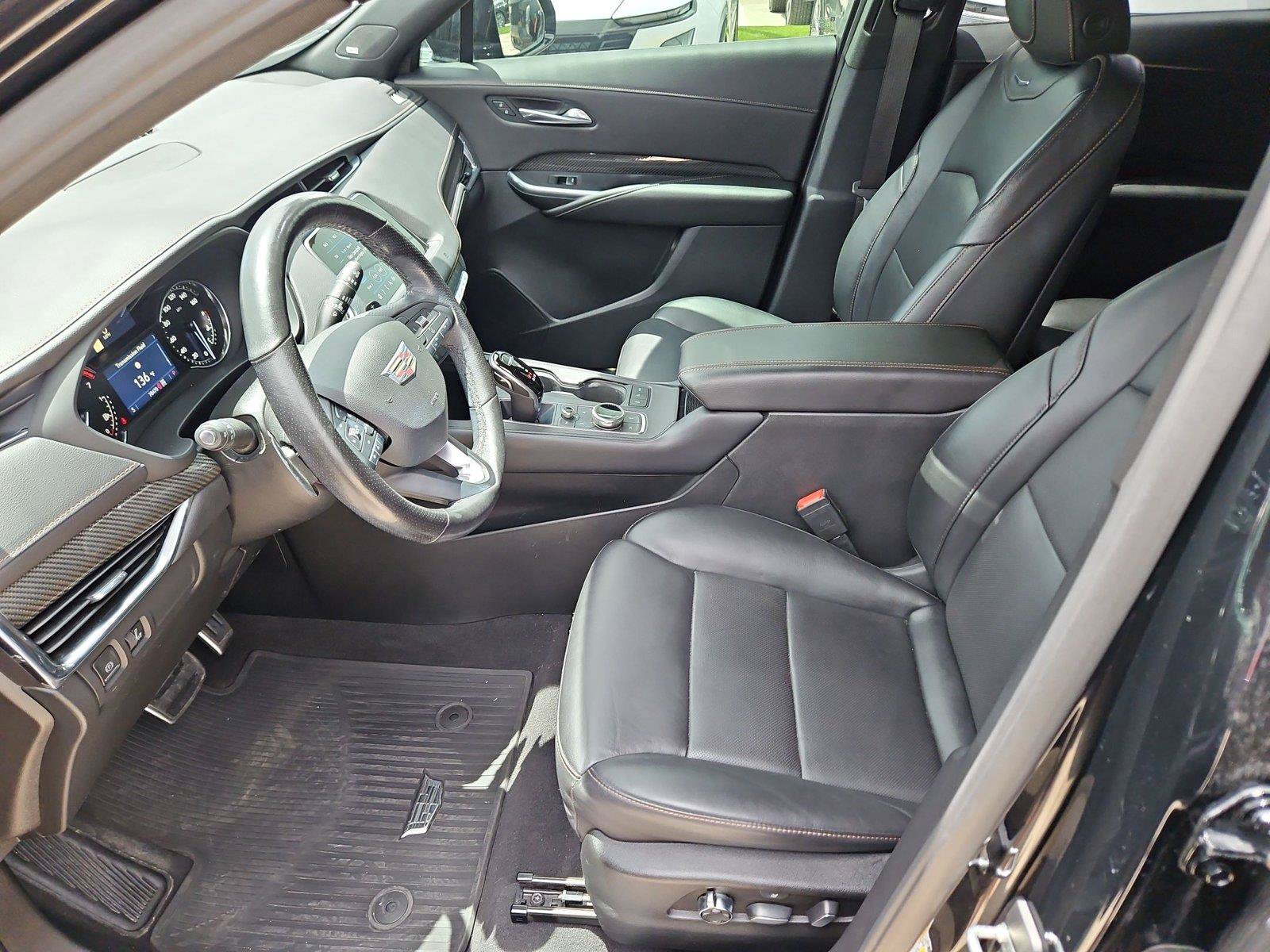Used 2021 Cadillac XT4 Sport AWD/4WD image 27