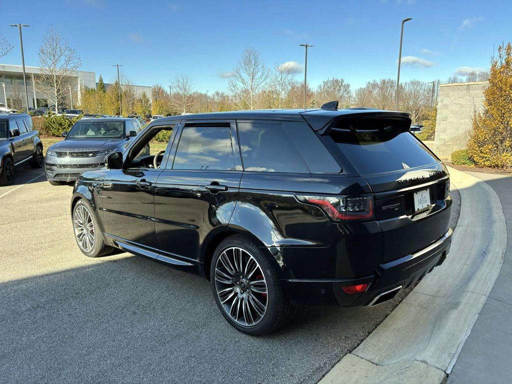 Used 2020 Land Rover Range Rover Sport HST image 7
