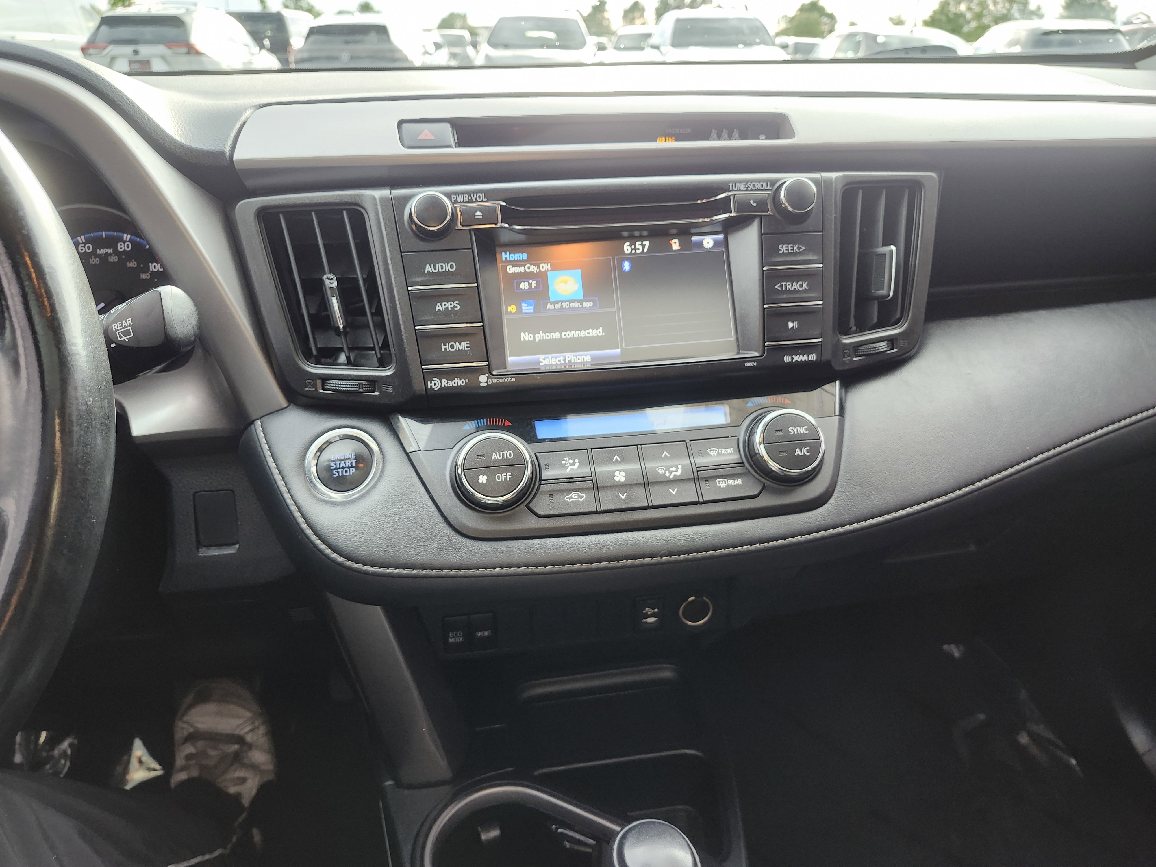 Used 2018 Toyota RAV4 XLE w/ Plus Extra Value Package AWD/4WD image 27