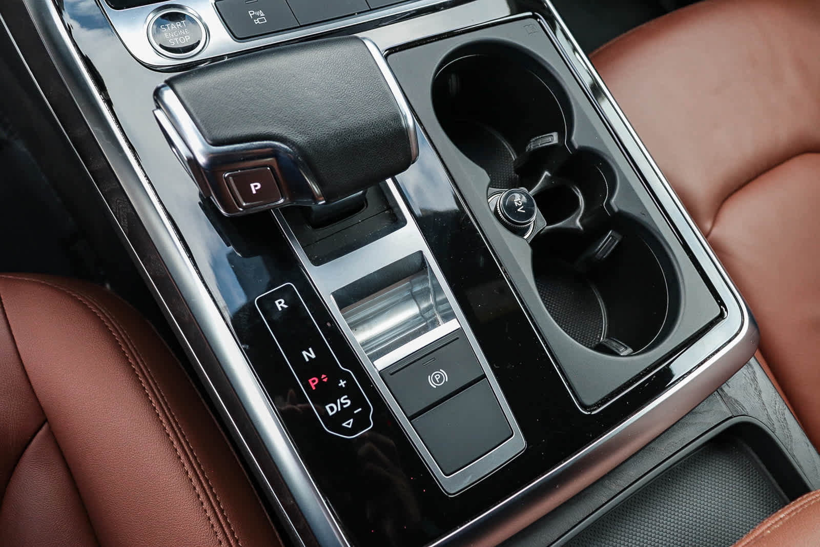 Used 2023 Audi Q8 Premium w/ Convenience Package image 49