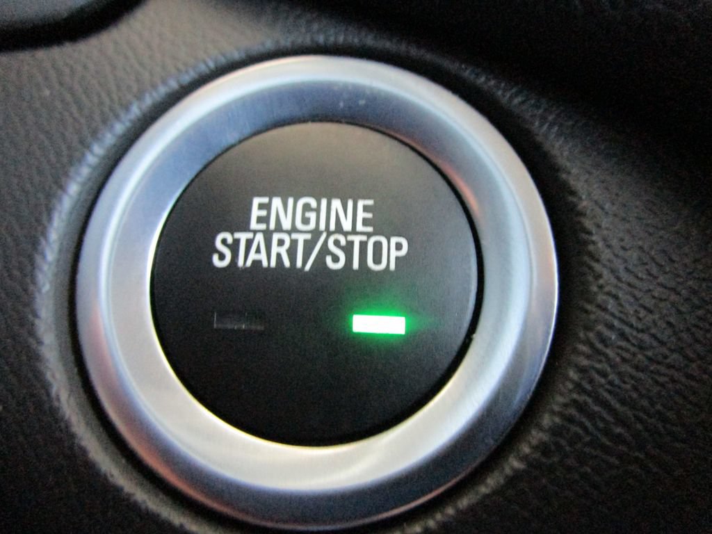 Used 2023 Chevrolet Equinox LT FWD image 41