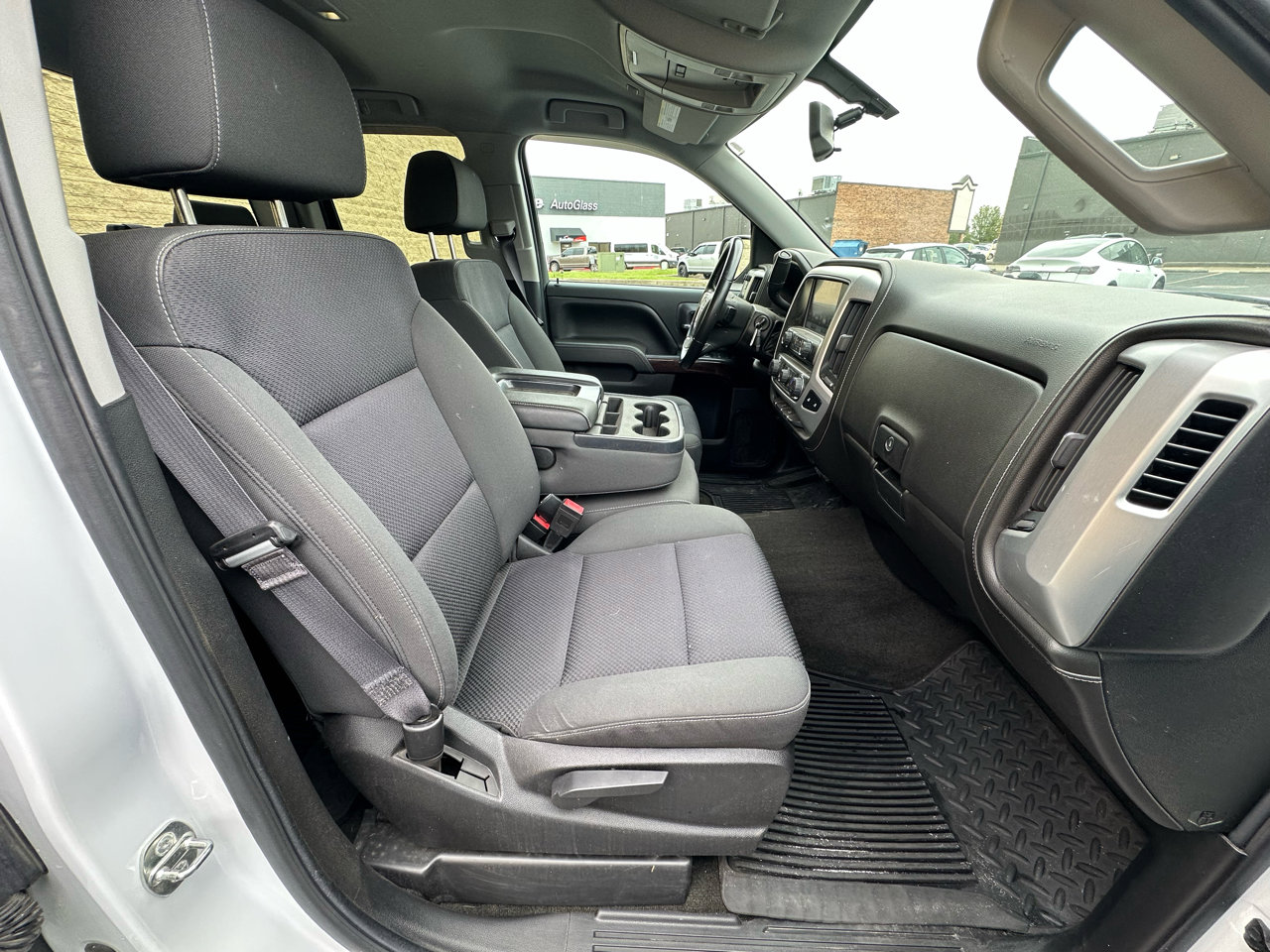 Used 2017 GMC Sierra 1500 SLE image 11