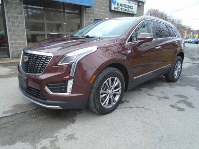 Used 2023 Cadillac XT5 Premium Luxury AWD/4WD image 2