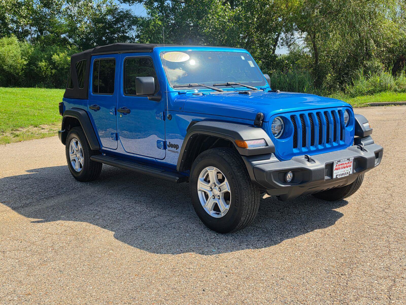 Used 2022 Jeep Wrangler Unlimited Sport AWD/4WD image 4
