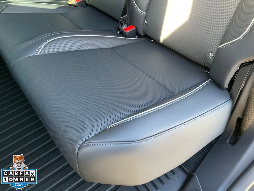 Used 2024 Tesla Cybertruck AWD Crew Cab image 29