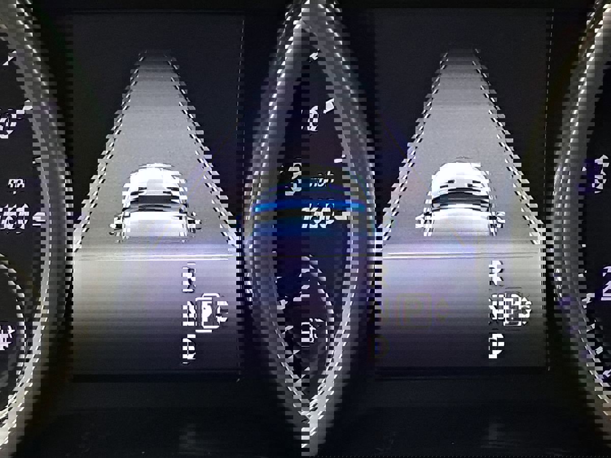 Used 2016 Mercedes-Benz GL 450 4MATIC image 12