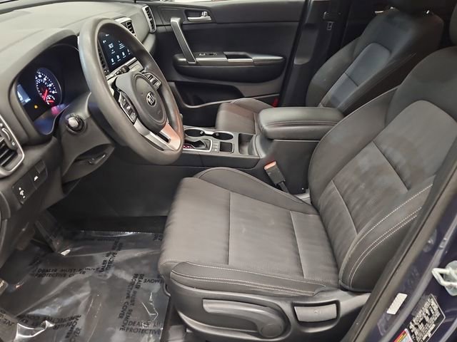 Used 2022 Kia Sportage LX image 11