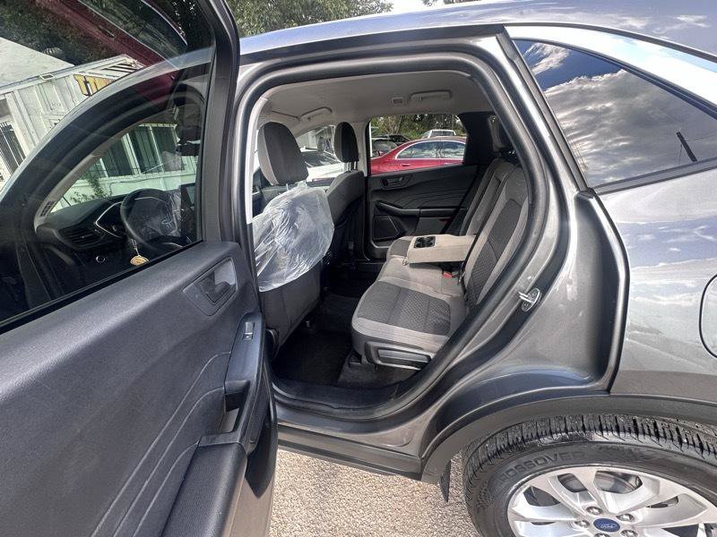 Used 2022 Ford Escape SE w/ Convenience Package FWD image 13