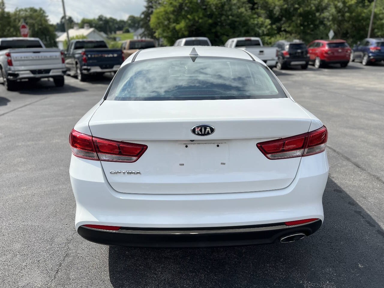 Used 2017 Kia Optima LX FWD image 6