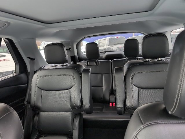 Used 2022 Ford Explorer Limited w/ Equipment Group 301A image 45