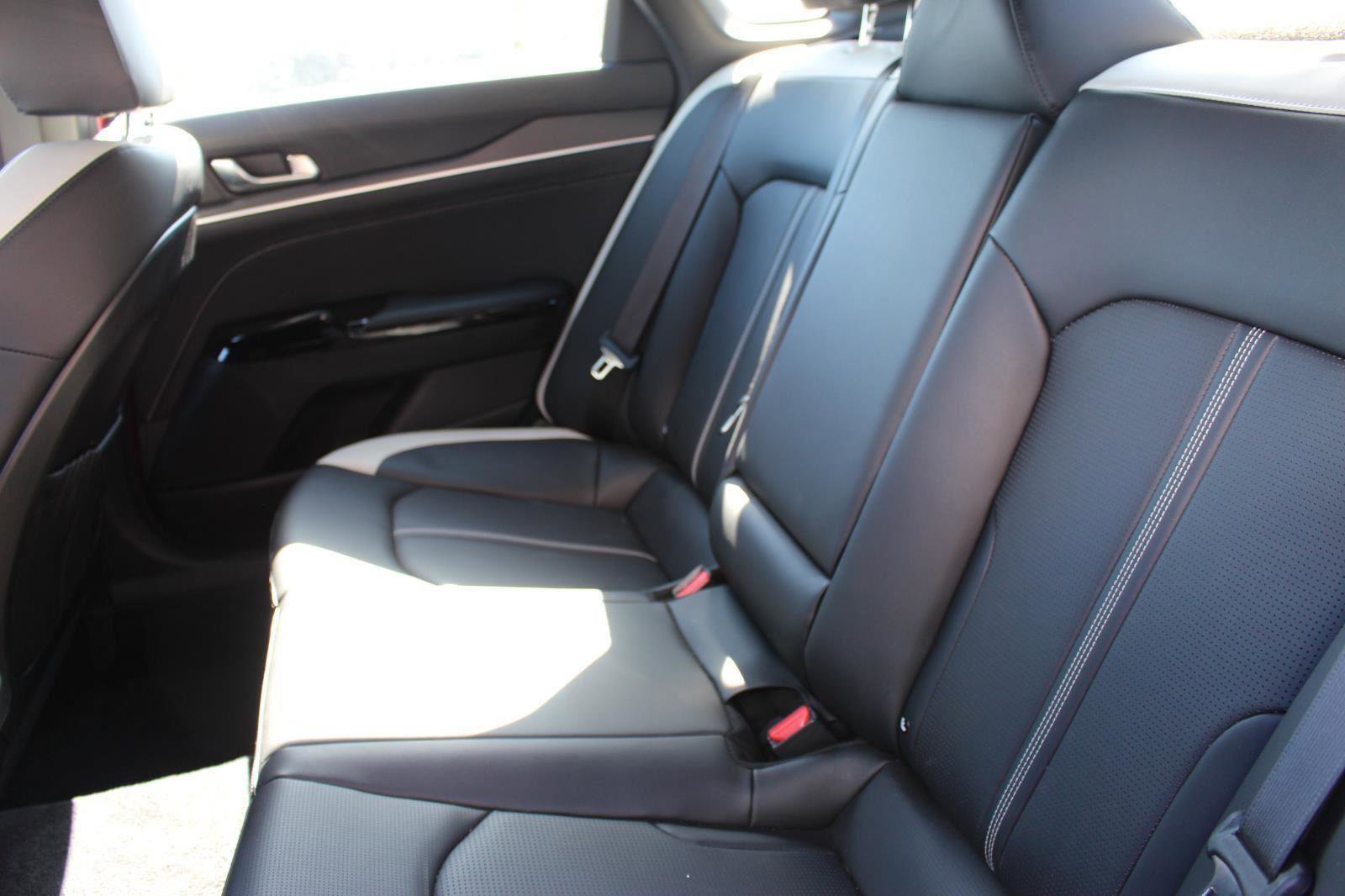 Certified 2025 Kia K5 GT-Line w/ GT-Line Premium Package image 32