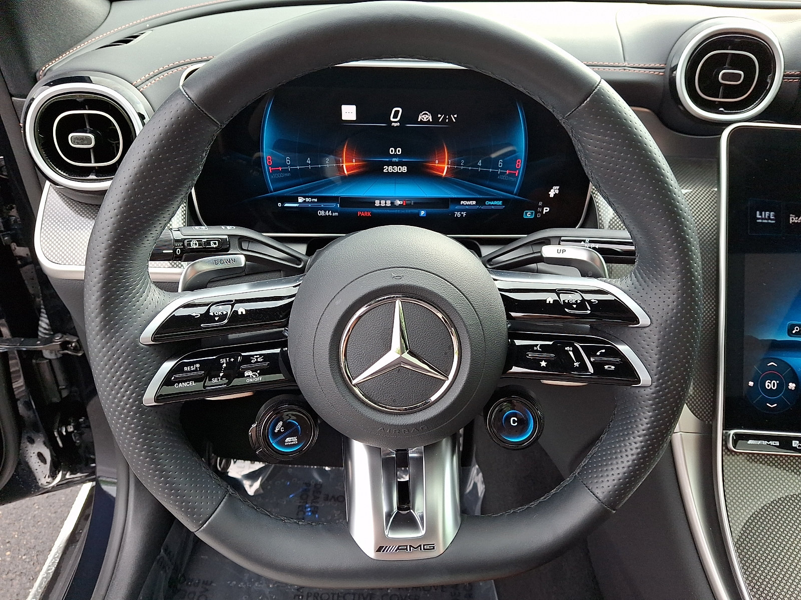 Used 2024 Mercedes-Benz GLC 43 AMG 4MATIC image 19