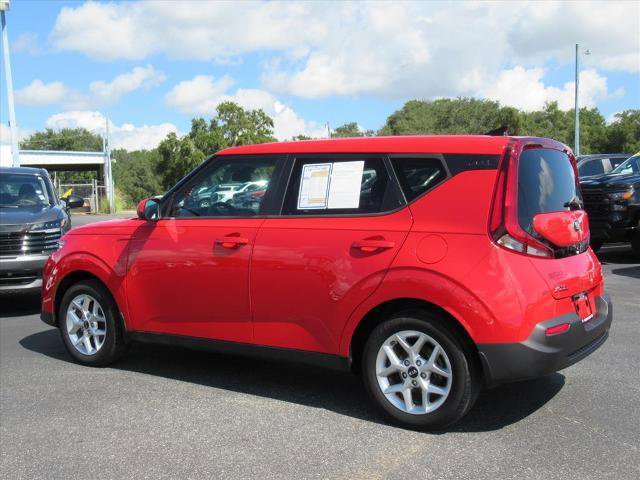 Used 2021 Kia Soul S image 7