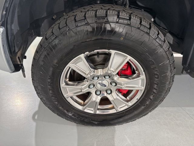 Used 2015 Ford F150 XLT w/ Equipment Group 301A Mid AWD/4WD image 5