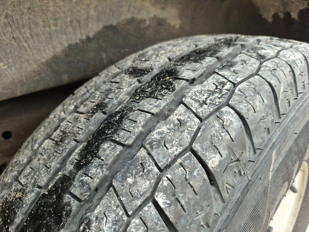 Used 2016 Chevrolet Express 2500 Extended image 13