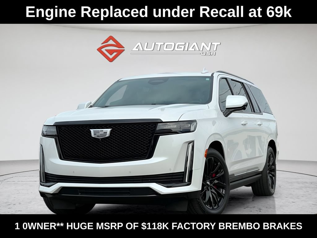 Used 2022 Cadillac Escalade ESV Sport Platinum w/ LPO, ONYX Package AWD/4WD image 1