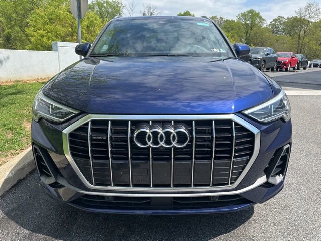 Used 2022 Audi Q3 2.0T Premium Plus image 2