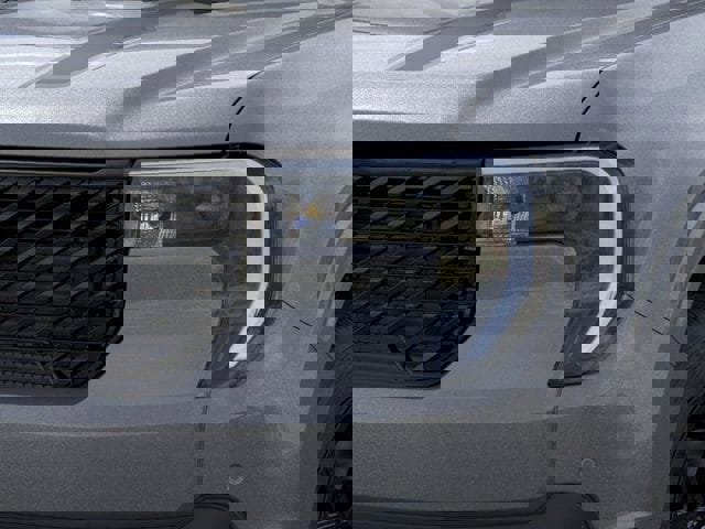 New 2025 Ford Maverick Lariat w/ Black Appearance Package image 19