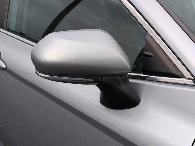 Used 2023 Toyota Camry SE FWD image 13