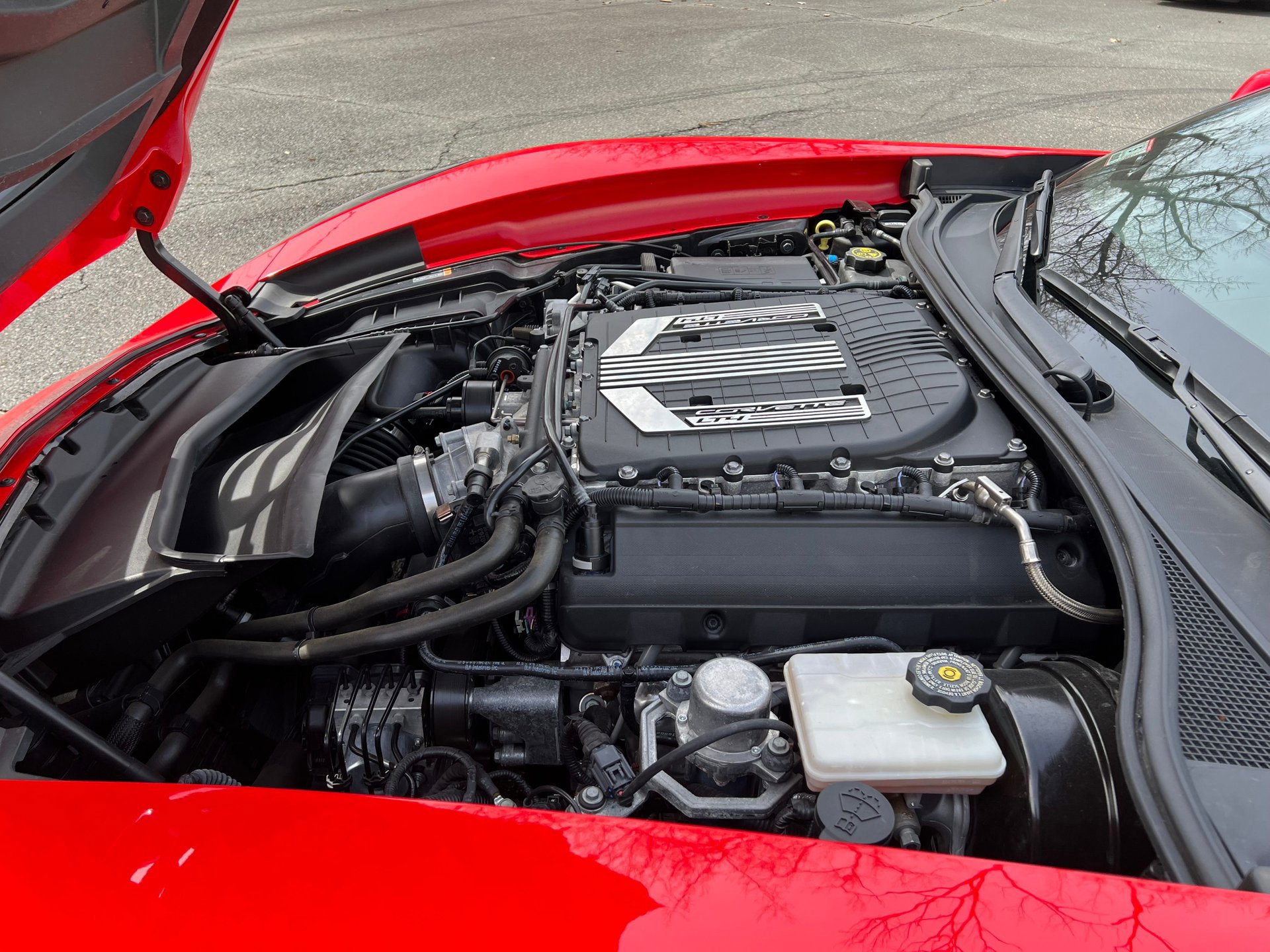 Used 2015 Chevrolet Corvette Z06 w/ 3LZ Preferred Equipment Group image 31