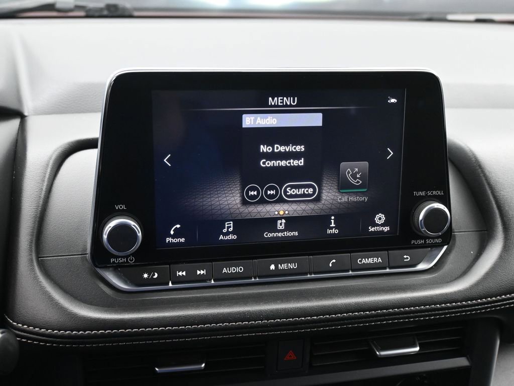 Used 2024 Nissan Rogue SV image 16