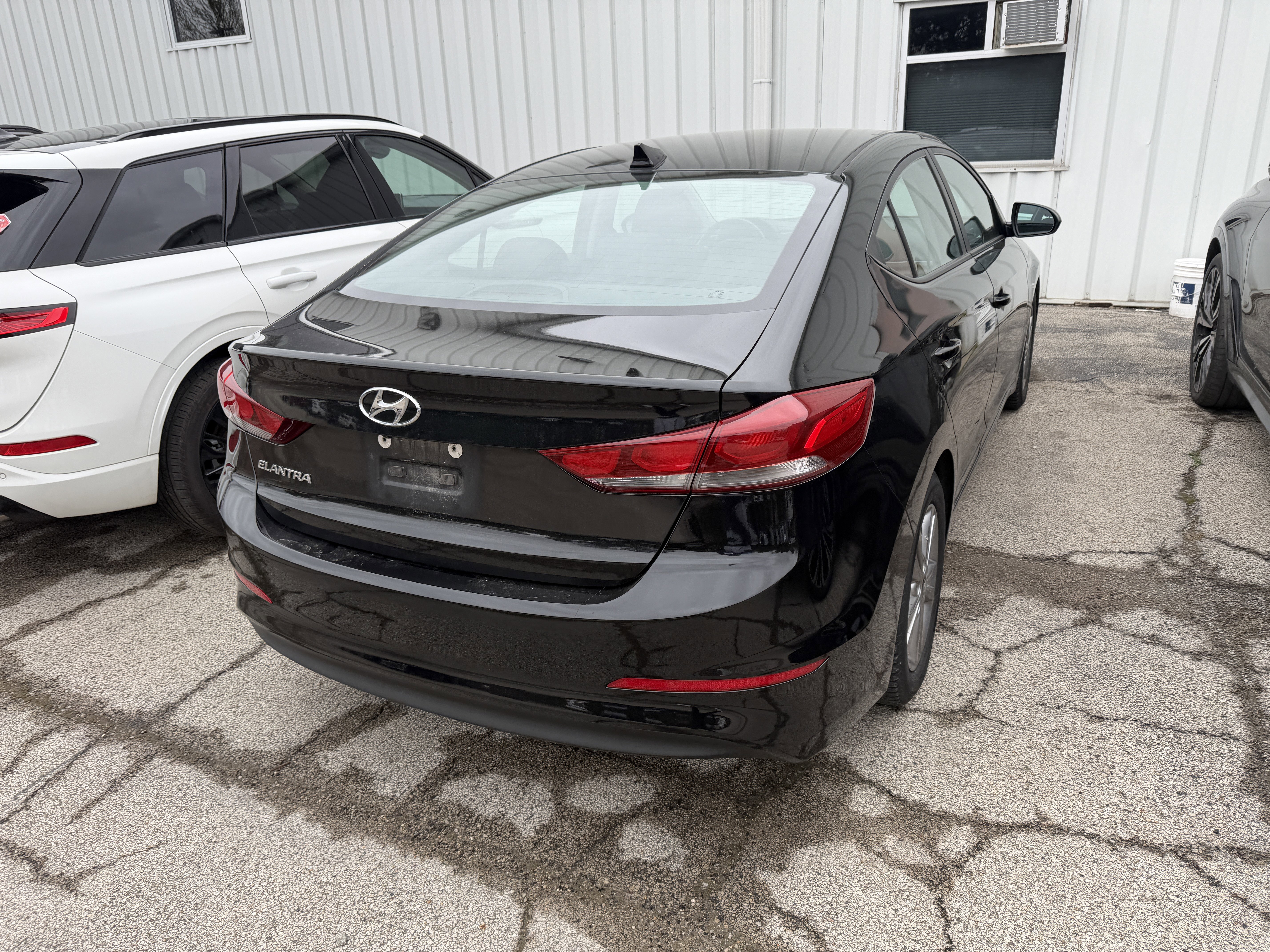 Used 2017 Hyundai Elantra Value Edition image 5