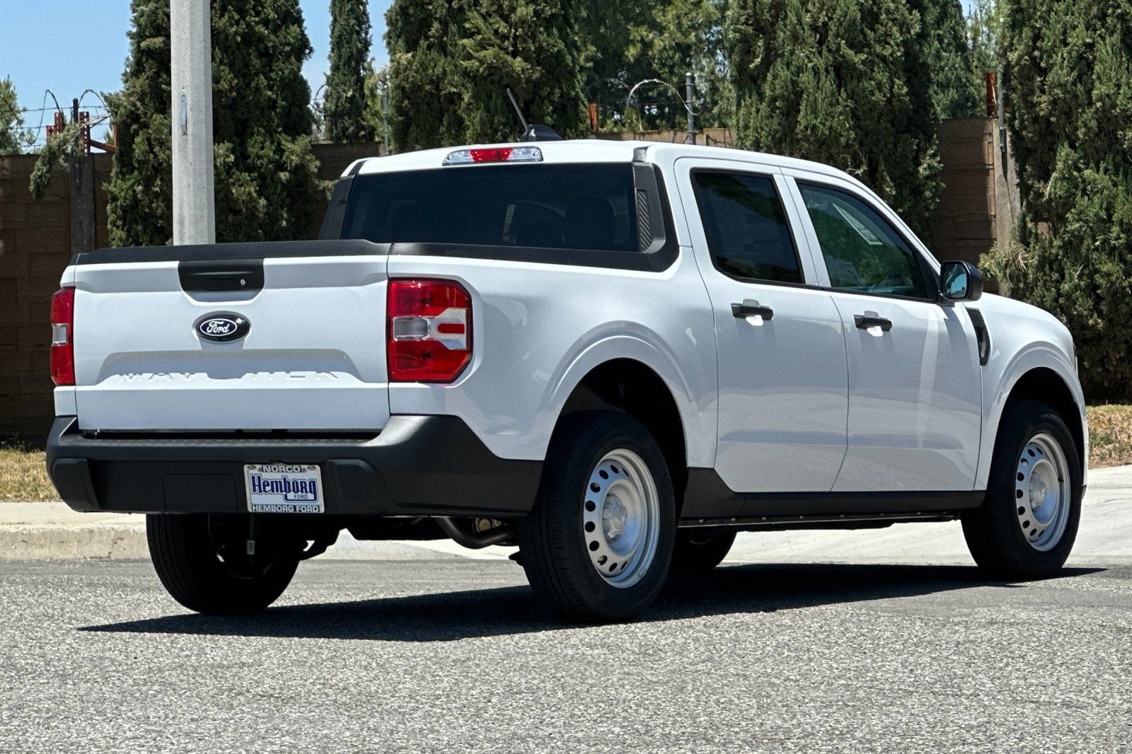 New 2026 Ford Maverick XL FWD image 4