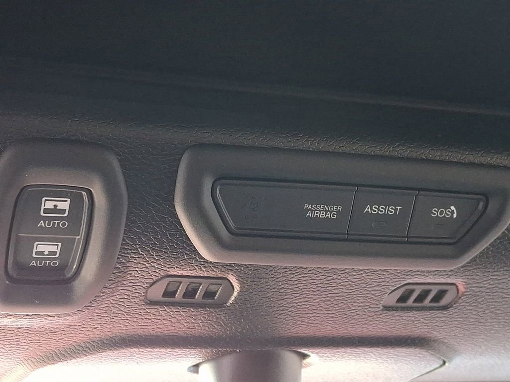 Used 2023 Jeep Wrangler Altitude image 32