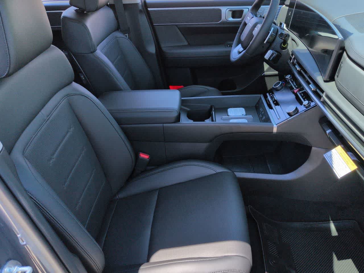 New 2026 Hyundai Santa Fe Limited AWD/4WD image 23