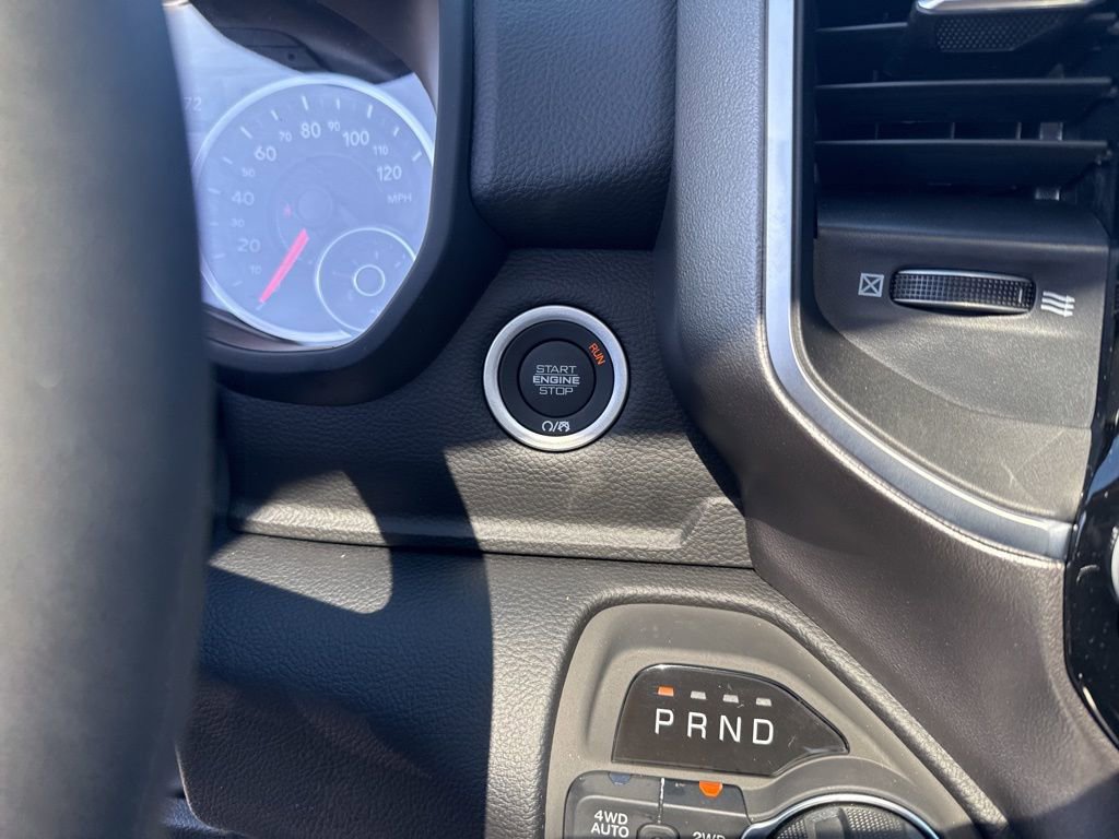 New 2026 RAM 1500 4x4 Crew Cab image 16