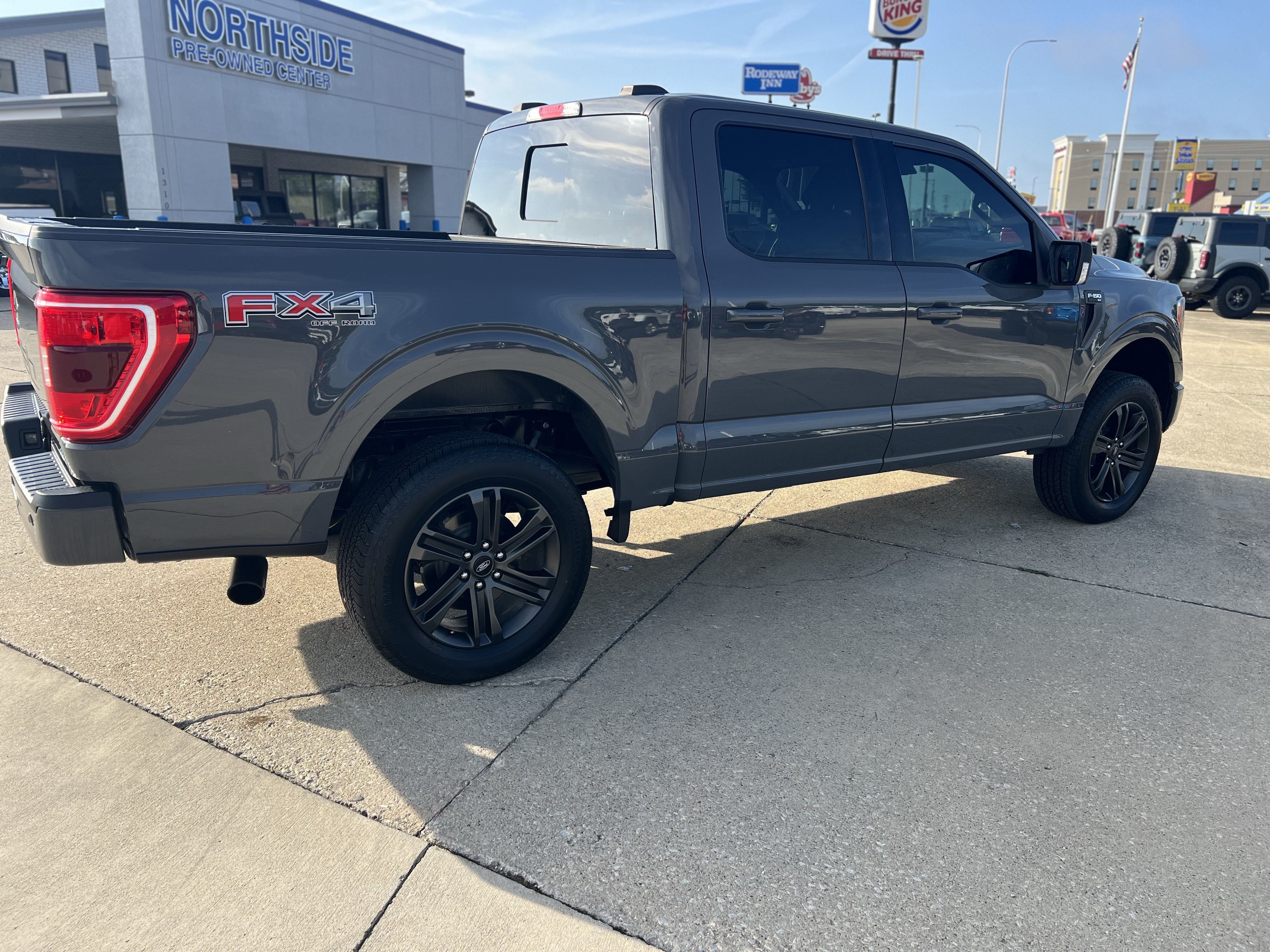 Used 2021 Ford F150 XLT w/ Equipment Group 302A High AWD/4WD image 8