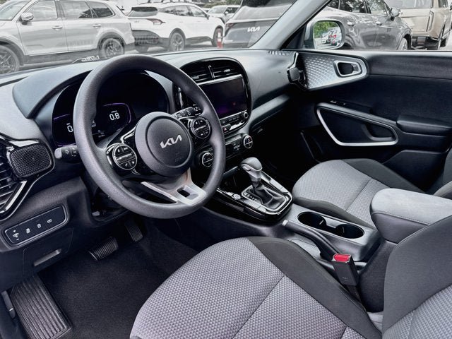 Certified 2024 Kia Soul S FWD image 9