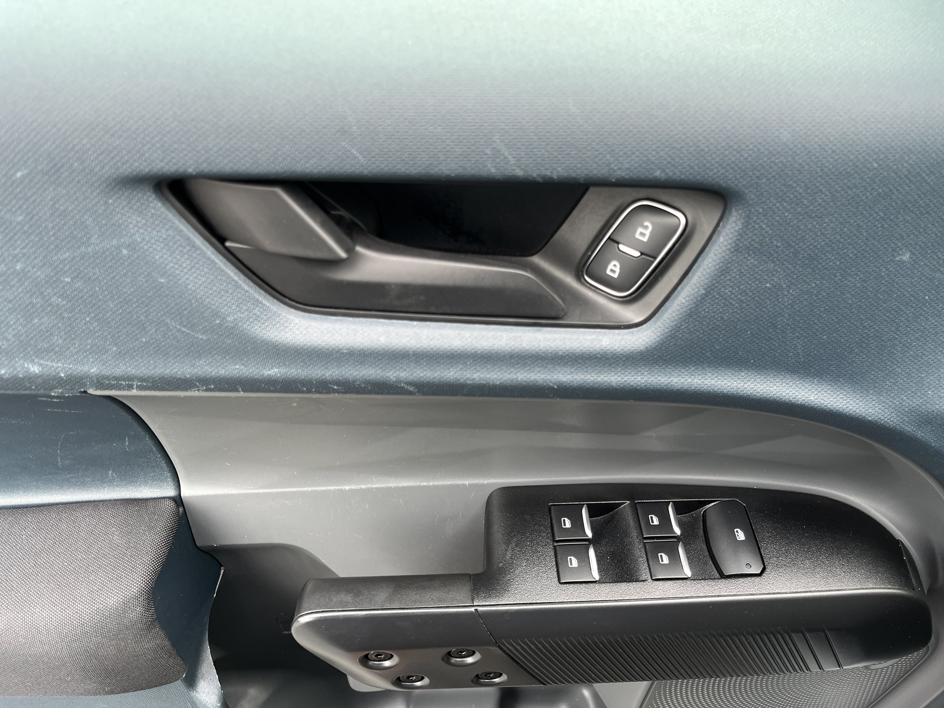 Used 2022 Ford Maverick XL FWD image 14