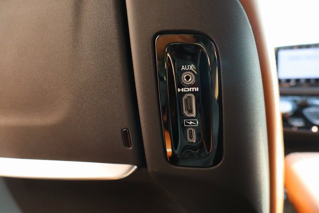 New 2026 Chrysler Pacifica Pinnacle w/ Trailer Tow Group image 51