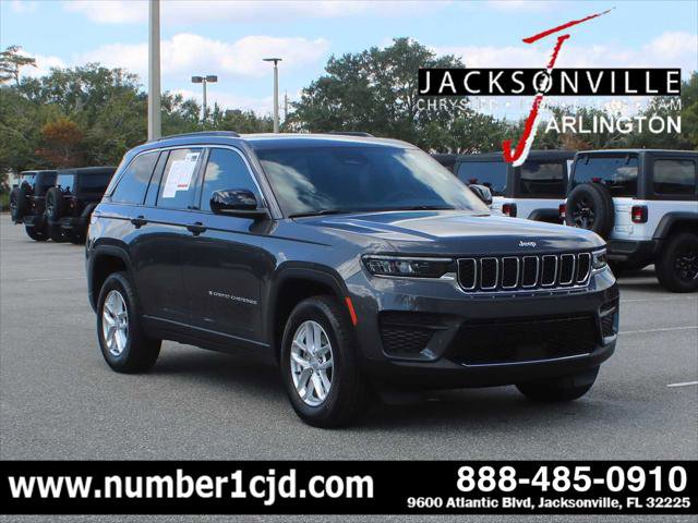 Certified 2025 Jeep Grand Cherokee Laredo X image 1