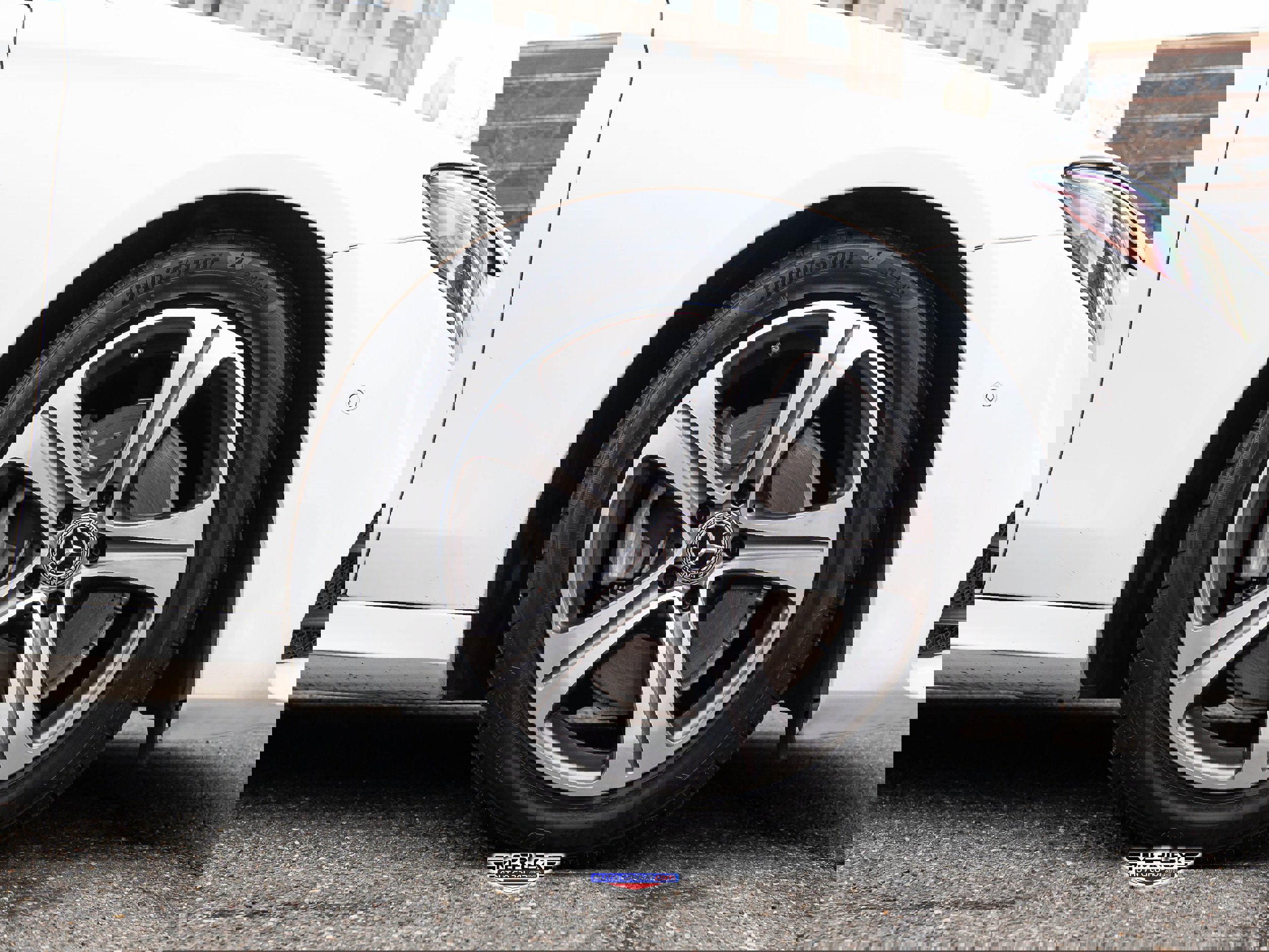 Used 2019 Mercedes-Benz E 300 300 image 9