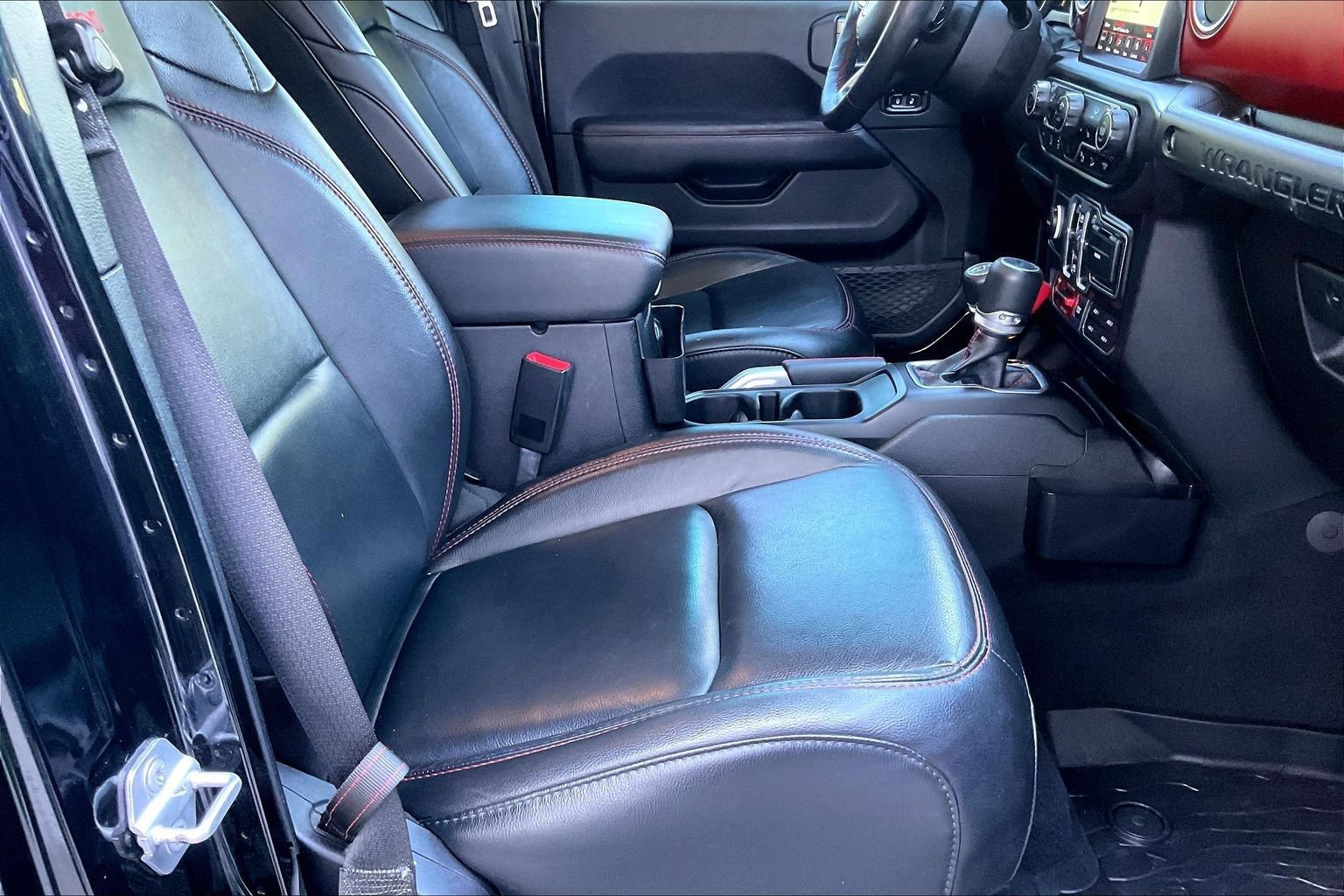 Used 2019 Jeep Wrangler Unlimited Rubicon AWD/4WD image 21
