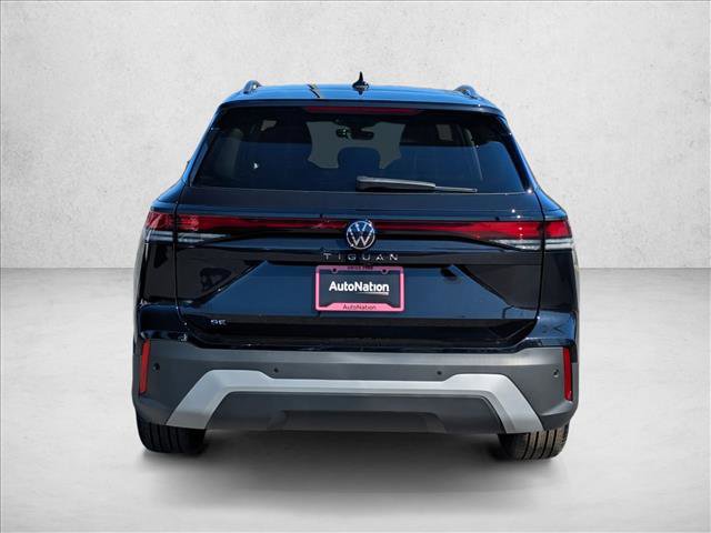 New 2026 Volkswagen Tiguan SE image 8