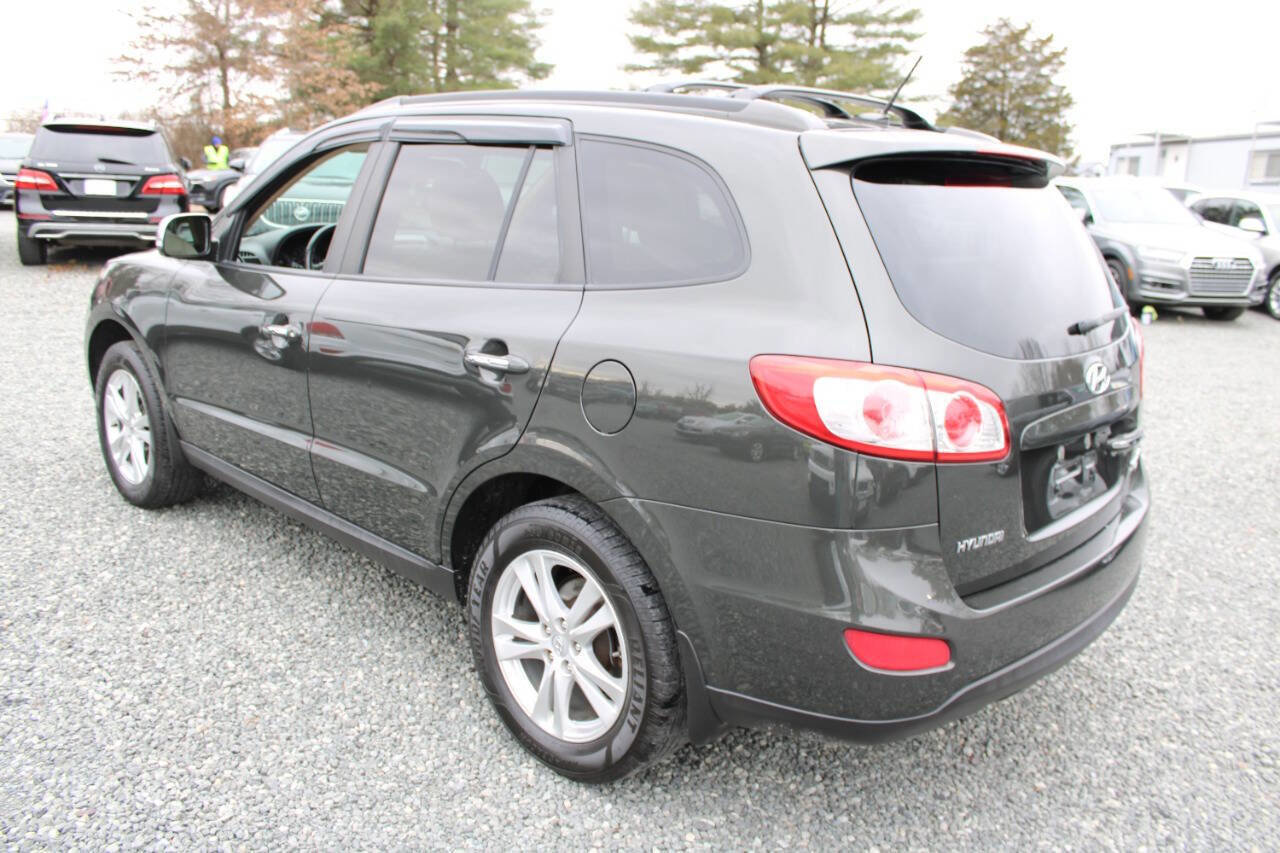 Used 2011 Hyundai Santa Fe Limited image 9
