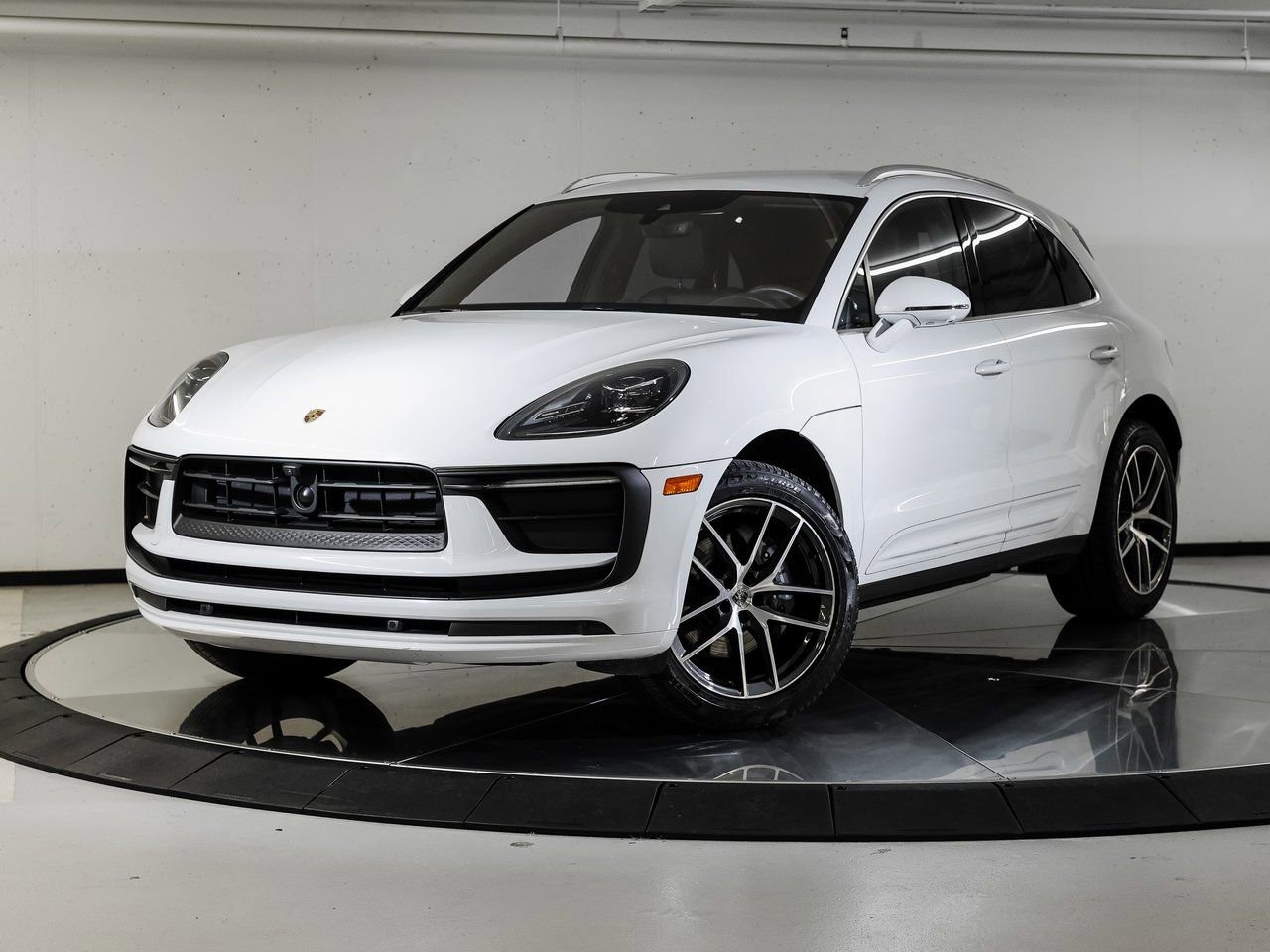 Certified 2022 Porsche Macan