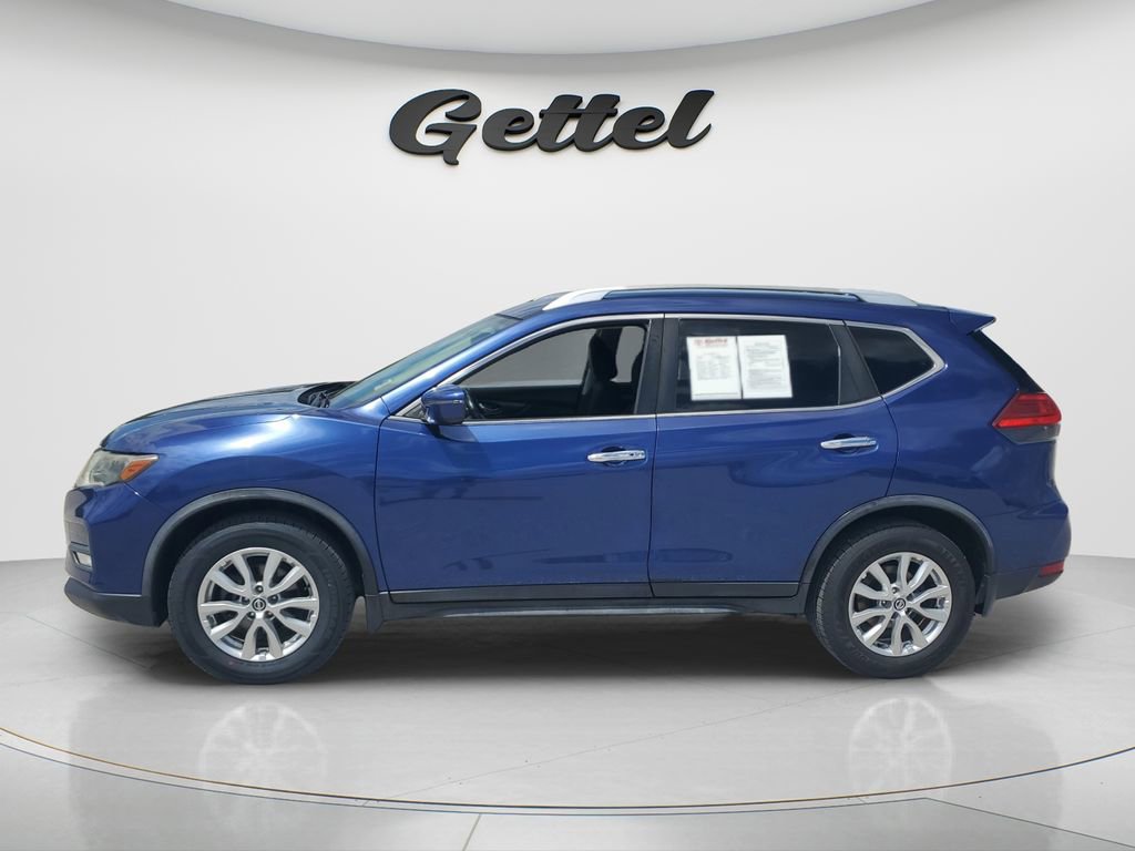 Used 2017 Nissan Rogue SV image 15
