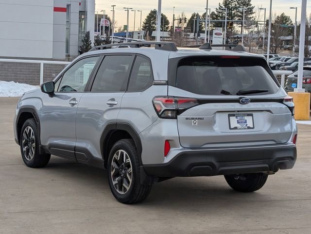 Used 2025 Subaru Forester Premium image 5