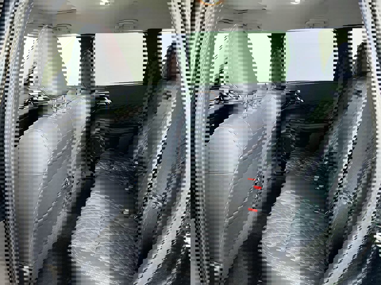 Used 2022 Mitsubishi Outlander SEL AWD/4WD image 26