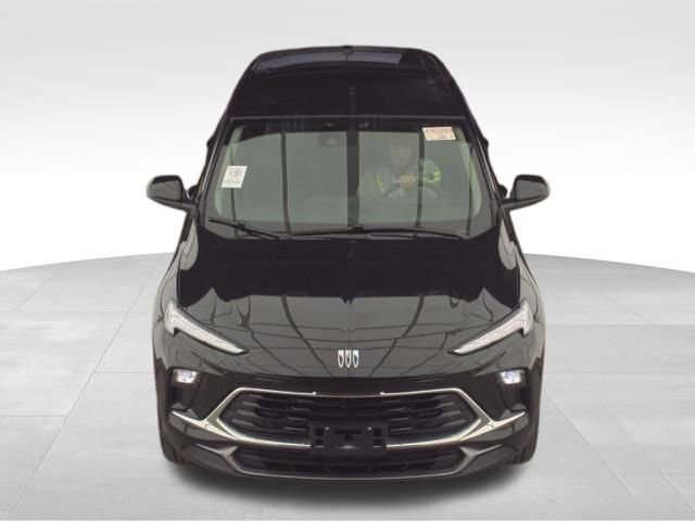 Used 2025 Buick Encore GX Preferred AWD/4WD image 3